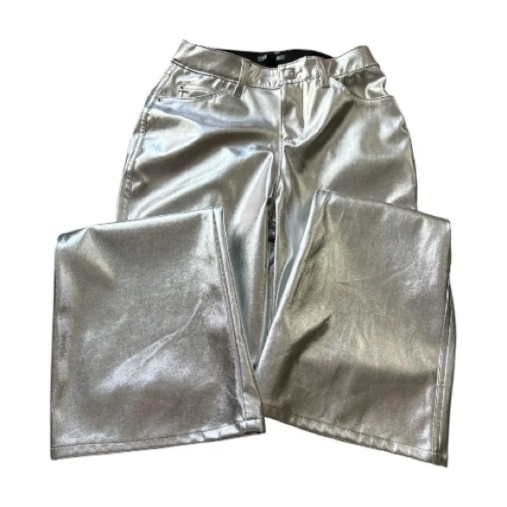 Wild Fable silver faux leather jeans size 00 NWOT EB0058 - Picture 3 of 4
